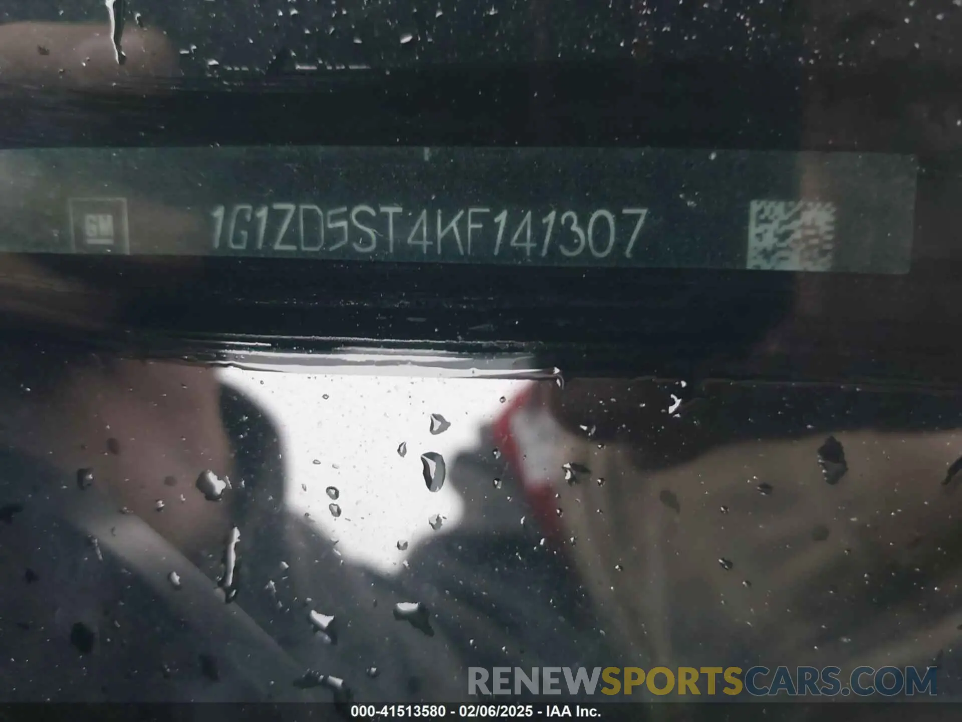 9 Photograph of a damaged car 1G1ZD5ST4KF141307 CHEVROLET MALIBU 2019