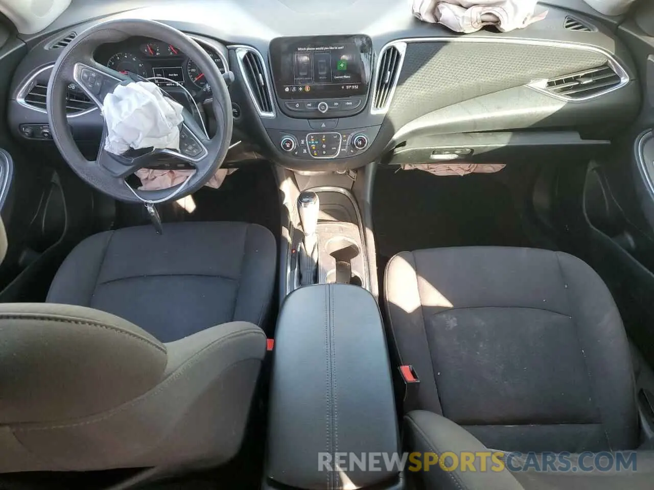 8 Photograph of a damaged car 1G1ZD5ST4KF142957 CHEVROLET MALIBU 2019