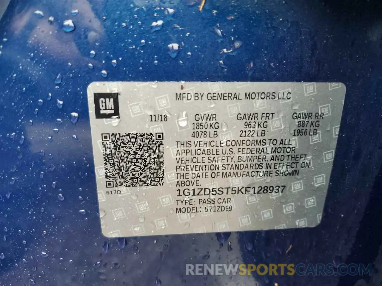 13 Photograph of a damaged car 1G1ZD5ST5KF128937 CHEVROLET MALIBU 2019