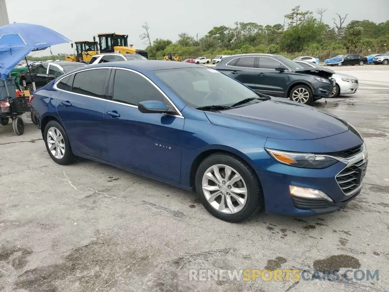 4 Photograph of a damaged car 1G1ZD5ST5KF128937 CHEVROLET MALIBU 2019