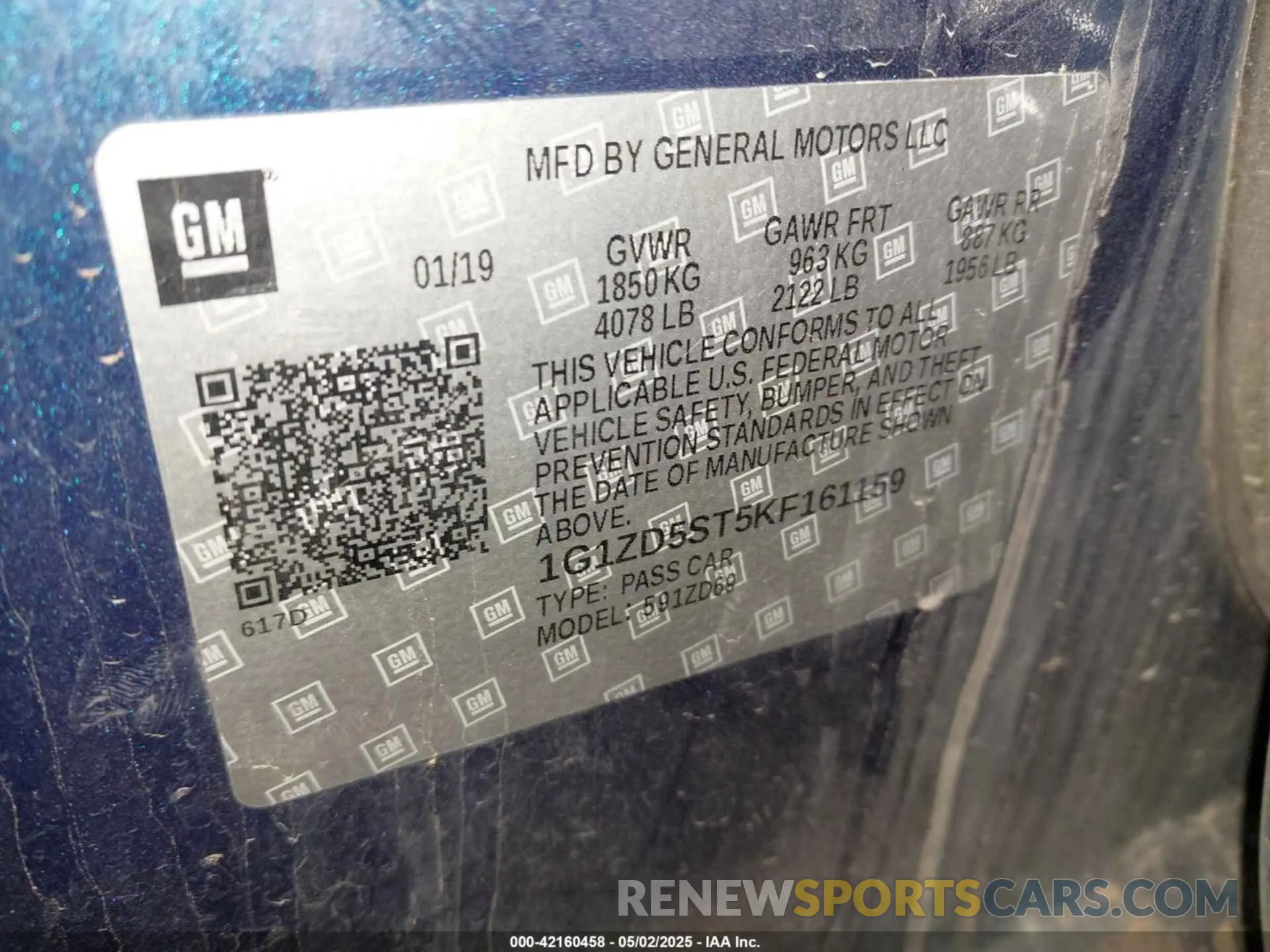 9 Photograph of a damaged car 1G1ZD5ST5KF161159 CHEVROLET MALIBU 2019