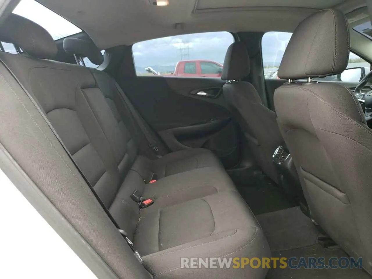 10 Фотография поврежденного автомобиля 1G1ZD5ST6KF133905 CHEVROLET MALIBU 2019