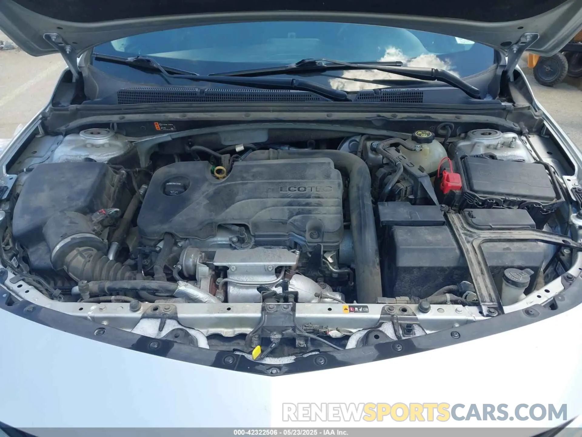 10 Photograph of a damaged car 1G1ZD5ST6KF139302 CHEVROLET MALIBU 2019