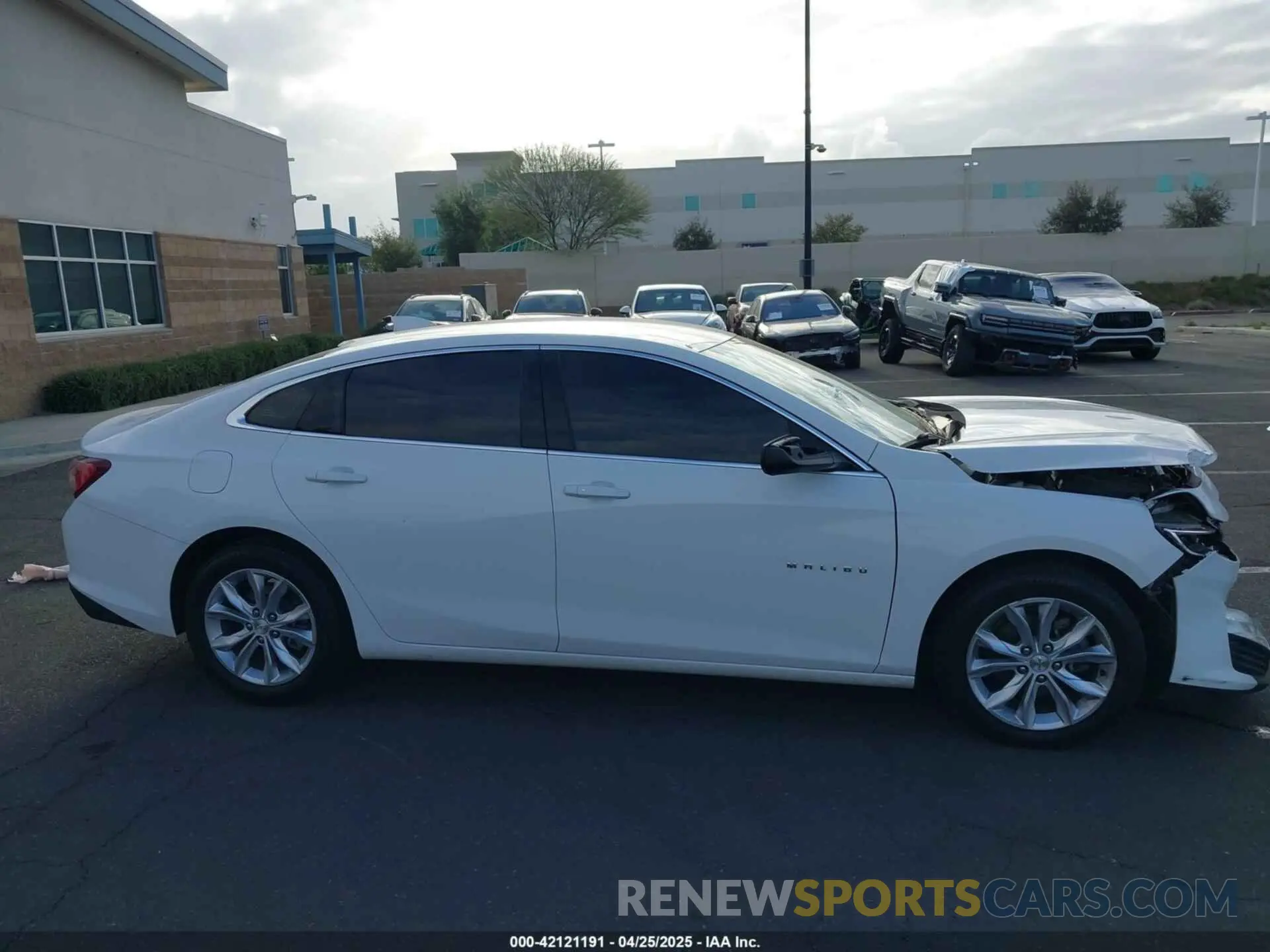 14 Photograph of a damaged car 1G1ZD5ST7KF152897 CHEVROLET MALIBU 2019