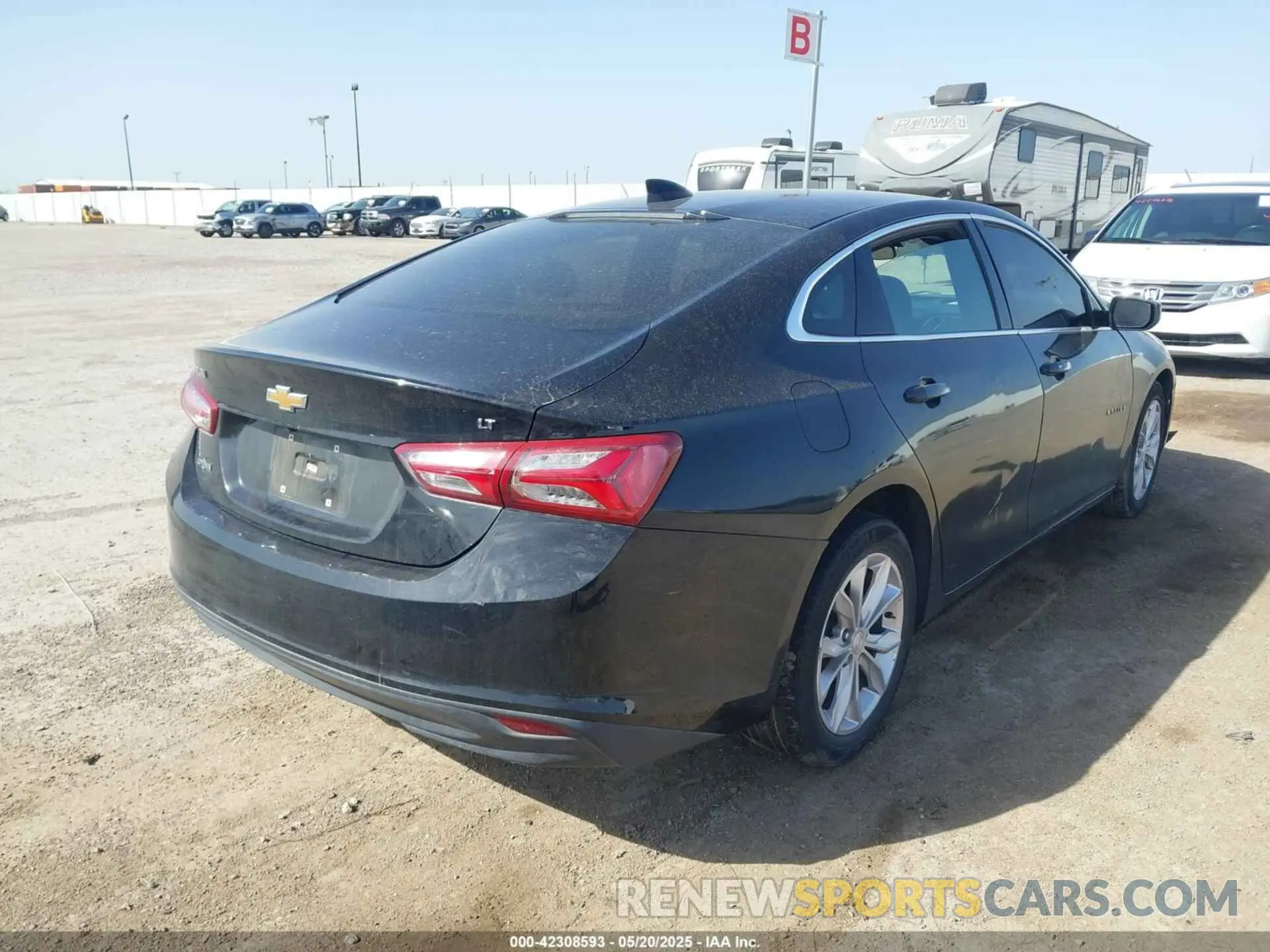 4 Photograph of a damaged car 1G1ZD5ST7KF155668 CHEVROLET MALIBU 2019