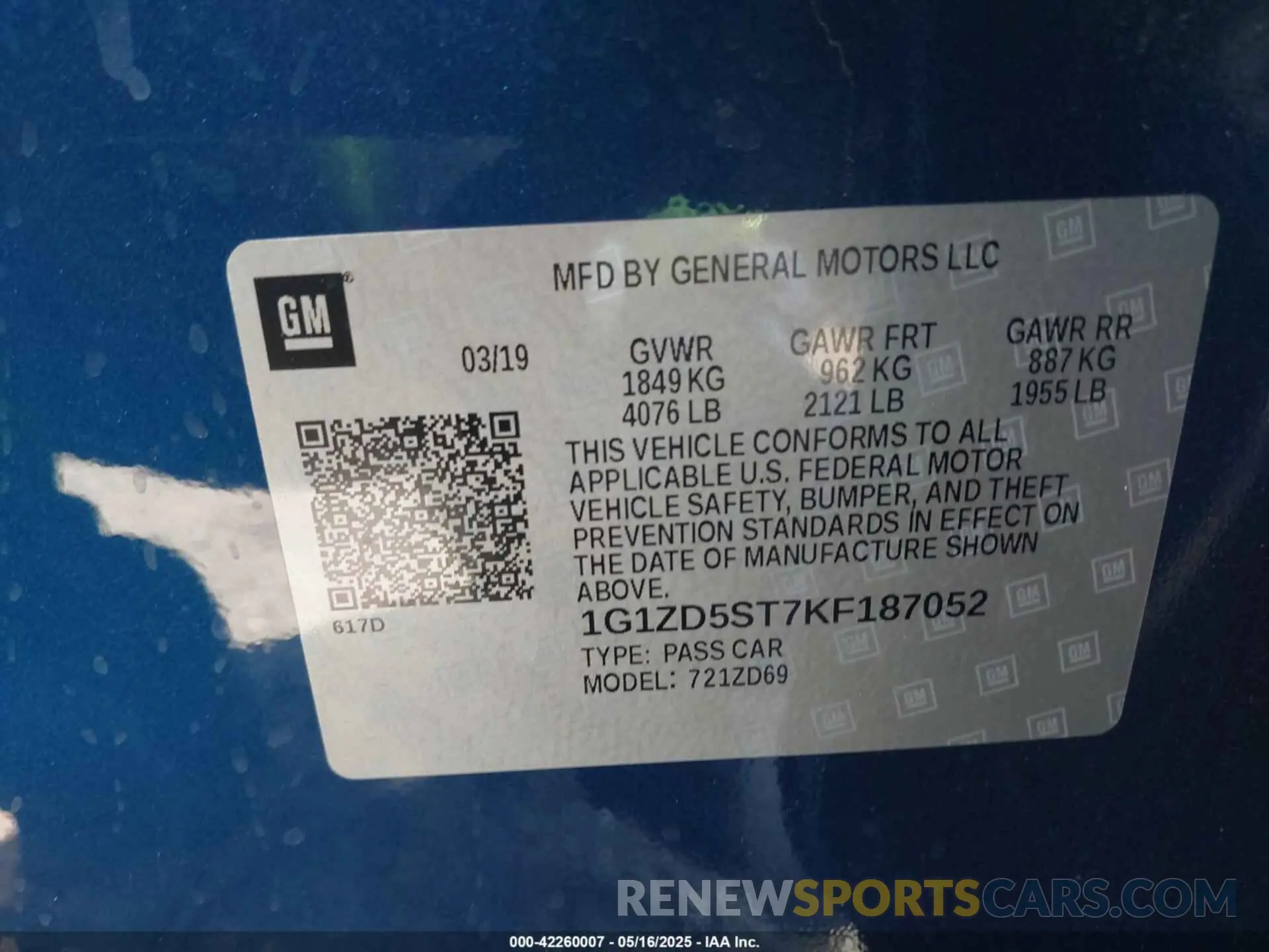 9 Photograph of a damaged car 1G1ZD5ST7KF187052 CHEVROLET MALIBU 2019