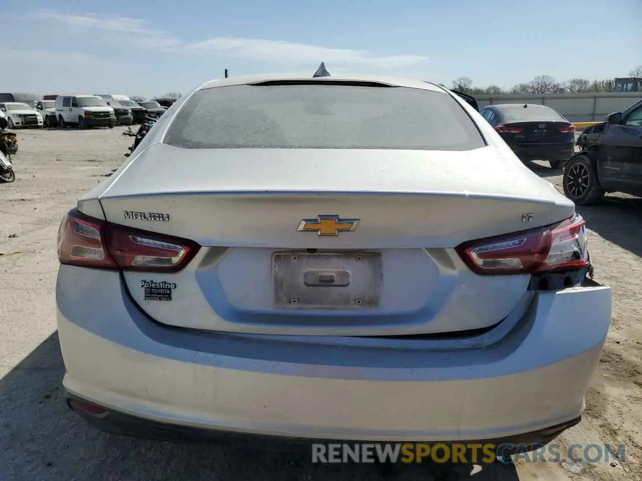 6 Photograph of a damaged car 1G1ZD5ST8KF139723 CHEVROLET MALIBU 2019