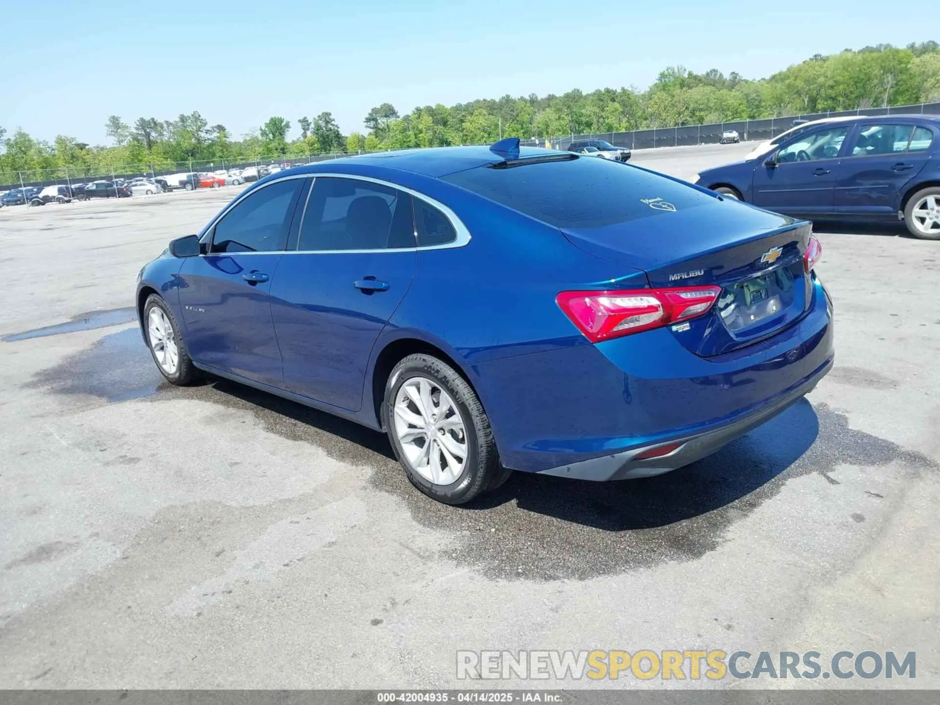 3 Фотография поврежденного автомобиля 1G1ZD5ST8KF141486 CHEVROLET MALIBU 2019