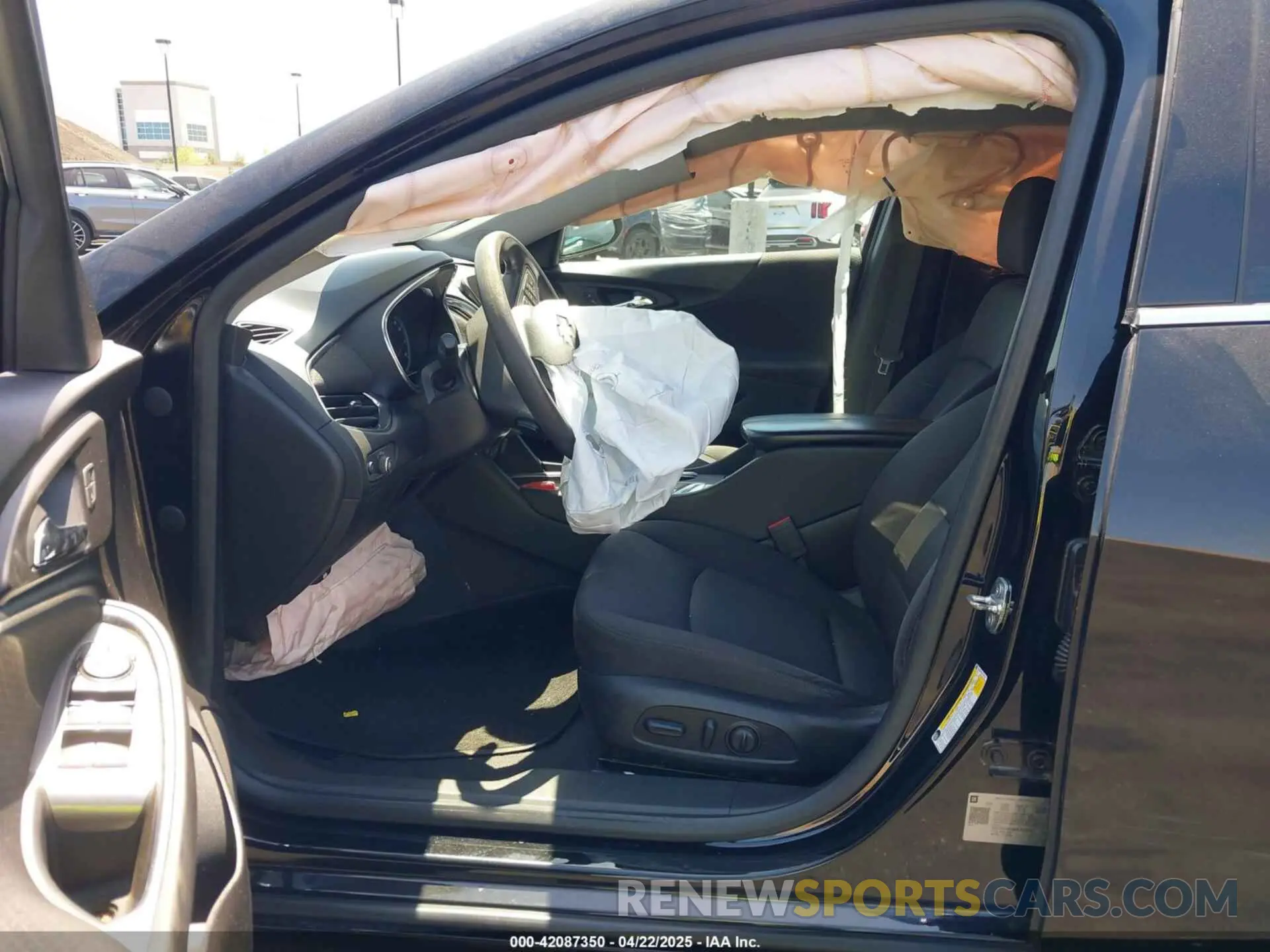 5 Photograph of a damaged car 1G1ZD5ST8KF157316 CHEVROLET MALIBU 2019