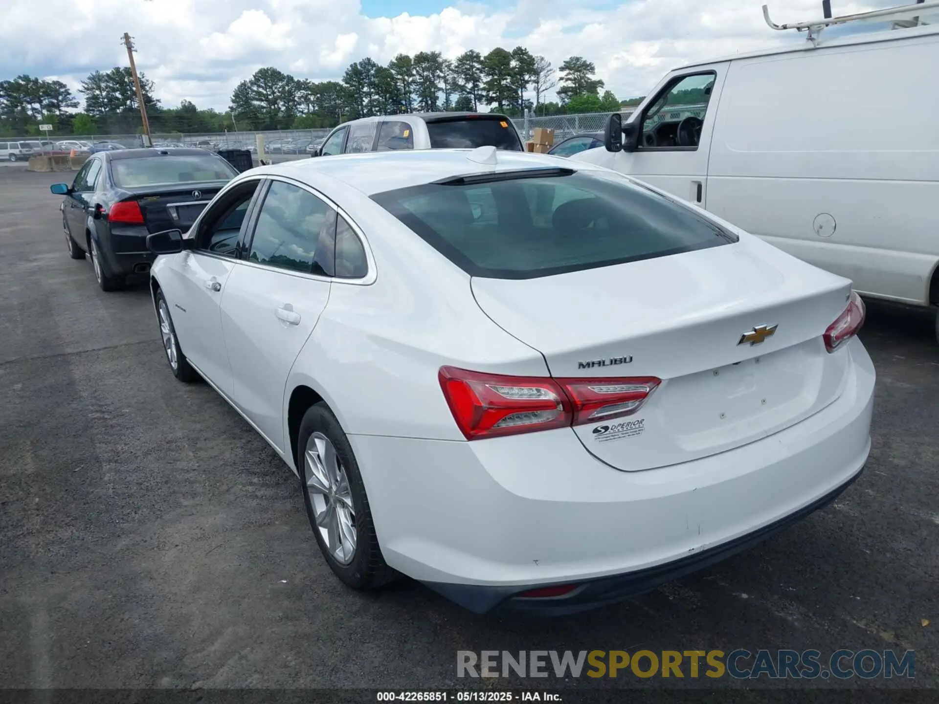 3 Photograph of a damaged car 1G1ZD5ST9KF162251 CHEVROLET MALIBU 2019