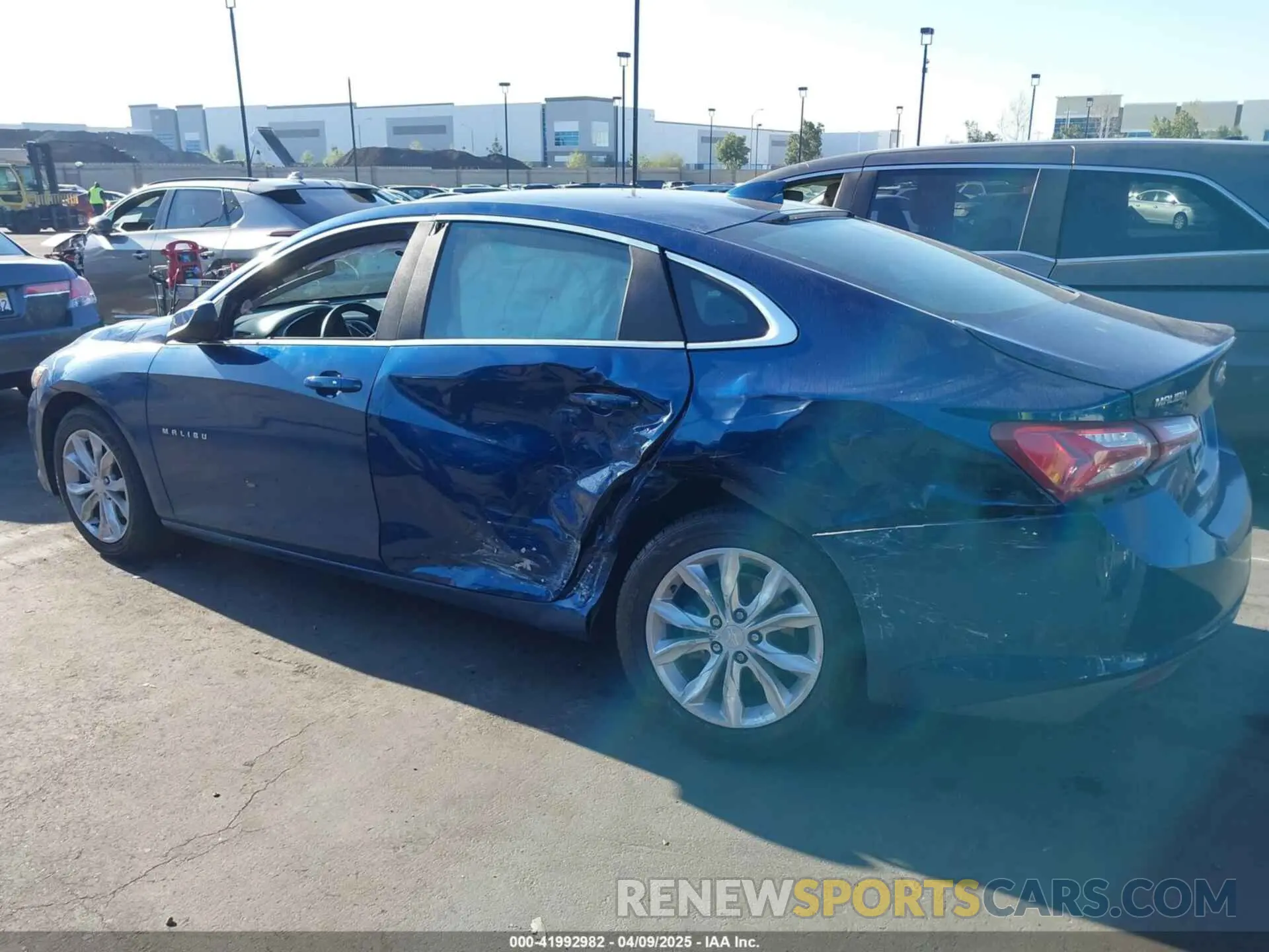 14 Фотография поврежденного автомобиля 1G1ZD5ST9KF165473 CHEVROLET MALIBU 2019