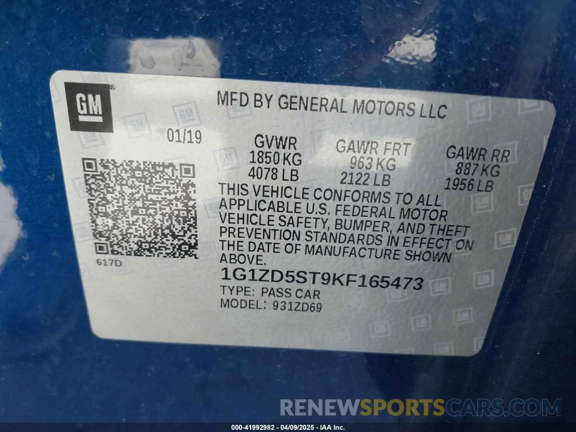 9 Фотография поврежденного автомобиля 1G1ZD5ST9KF165473 CHEVROLET MALIBU 2019