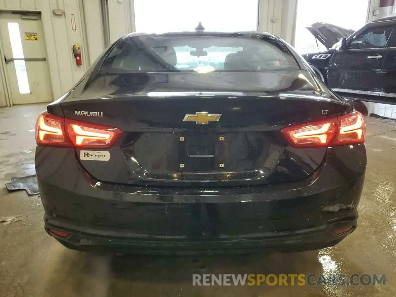 6 Photograph of a damaged car 1G1ZD5ST9KF212453 CHEVROLET MALIBU 2019