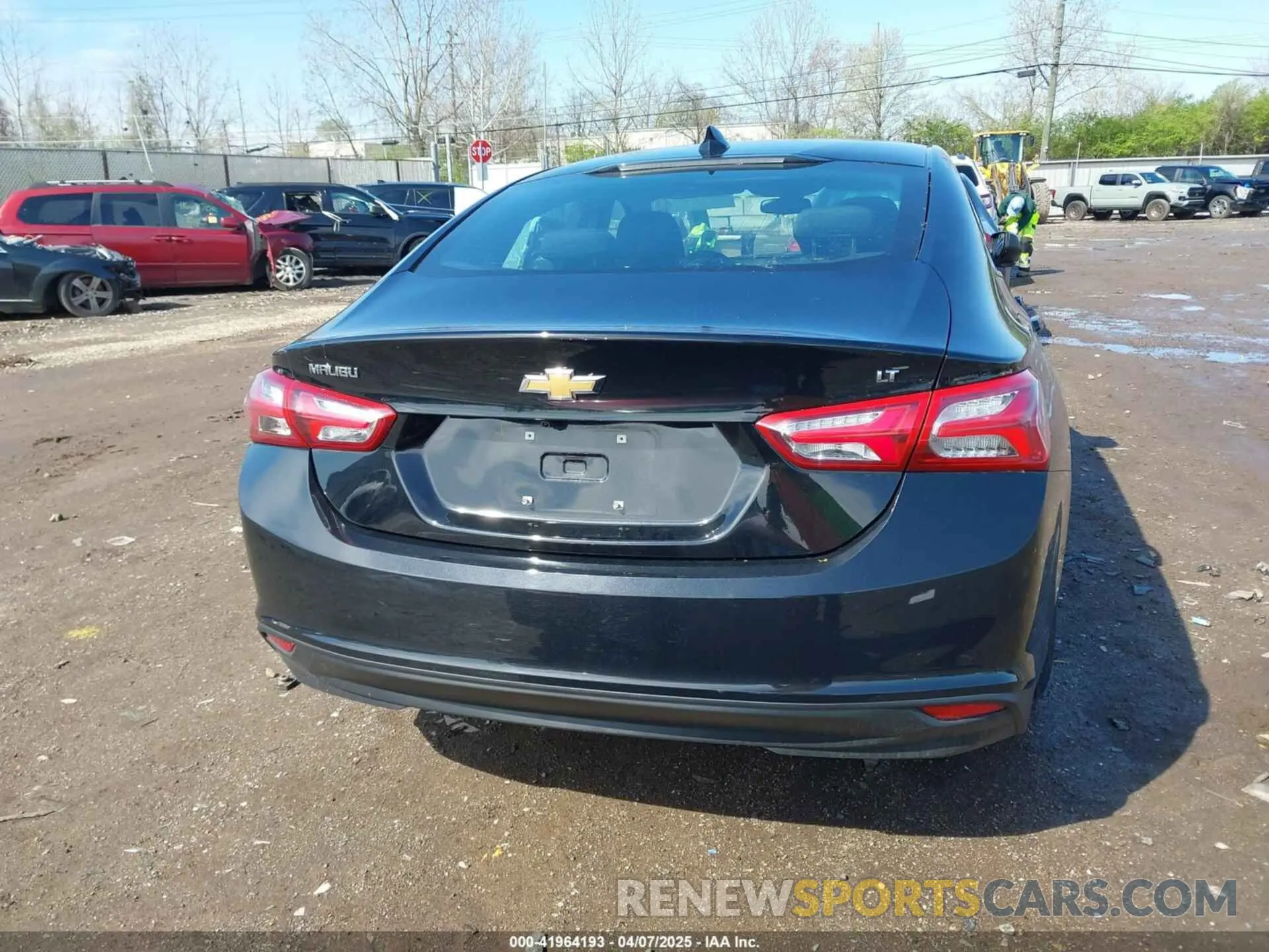 17 Photograph of a damaged car 1G1ZD5STXKF140856 CHEVROLET MALIBU 2019