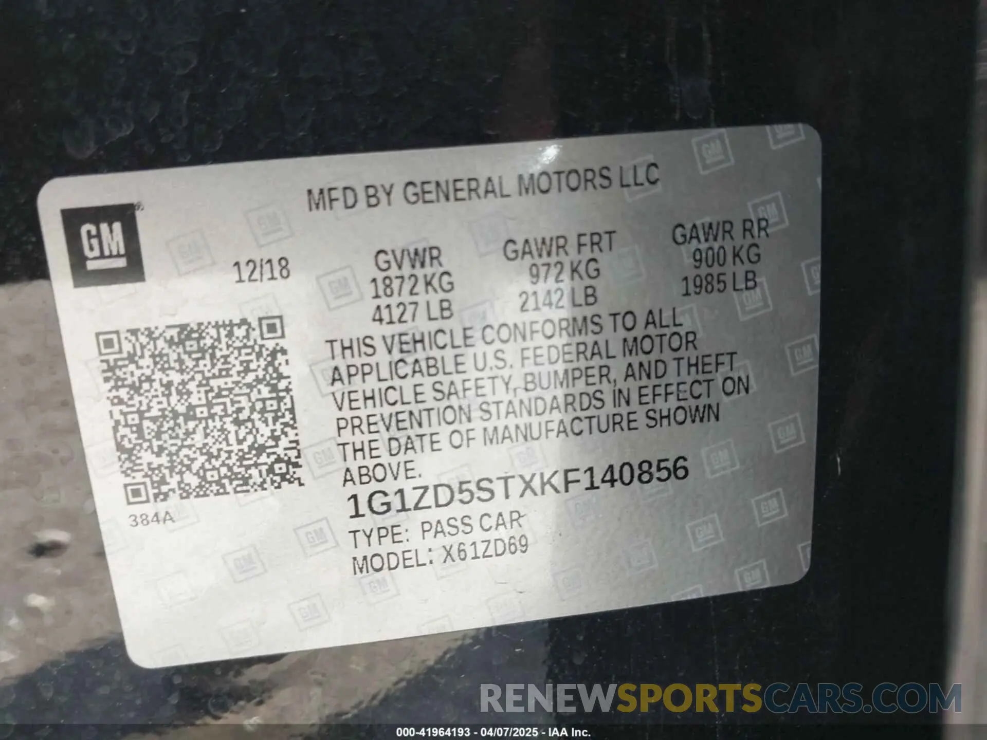 9 Photograph of a damaged car 1G1ZD5STXKF140856 CHEVROLET MALIBU 2019