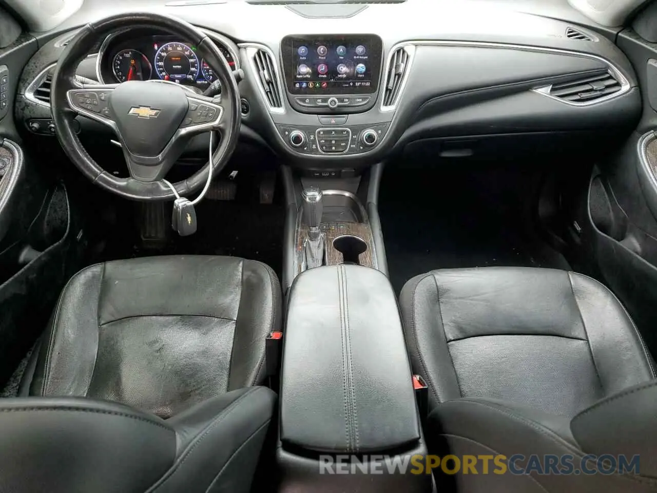 8 Photograph of a damaged car 1G1ZE5SX2KF200967 CHEVROLET MALIBU 2019