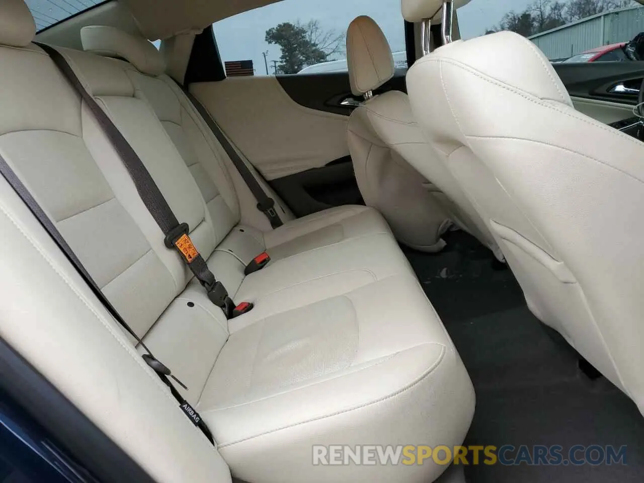 11 Photograph of a damaged car 1G1ZE5SX3KF152041 CHEVROLET MALIBU 2019