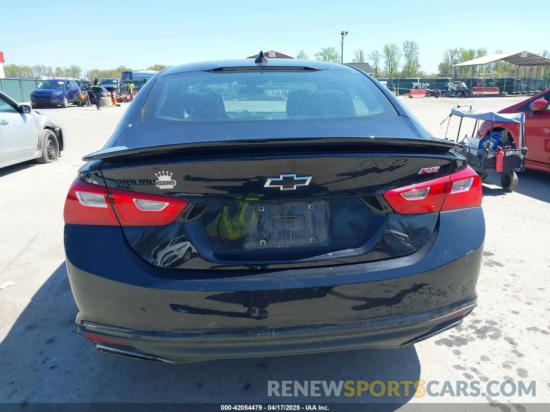 17 Photograph of a damaged car 1G1ZG5ST2KF218828 CHEVROLET MALIBU 2019