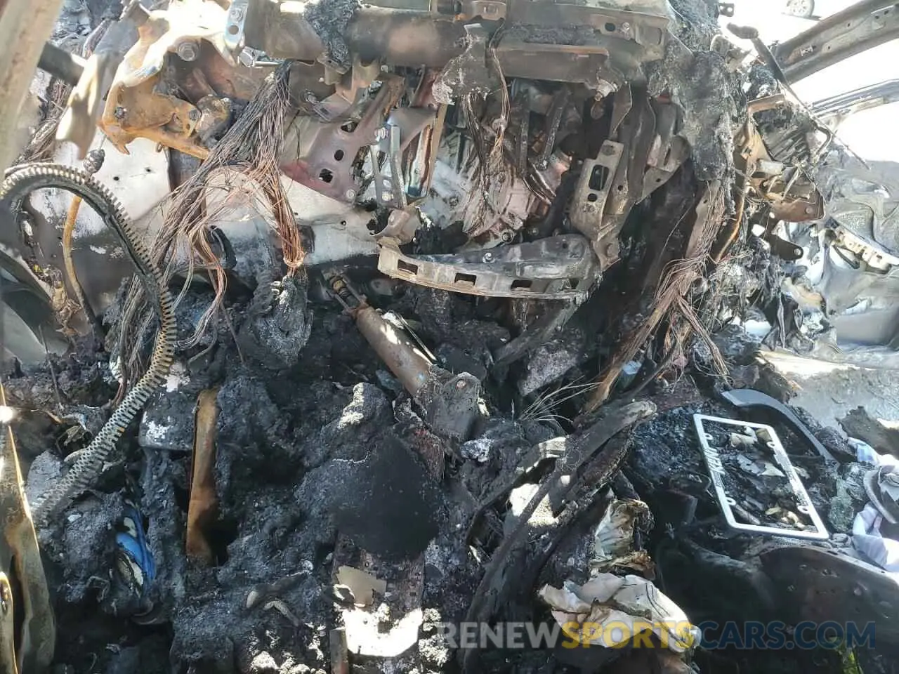 8 Photograph of a damaged car 1G1ZG5ST2KF220210 CHEVROLET MALIBU 2019