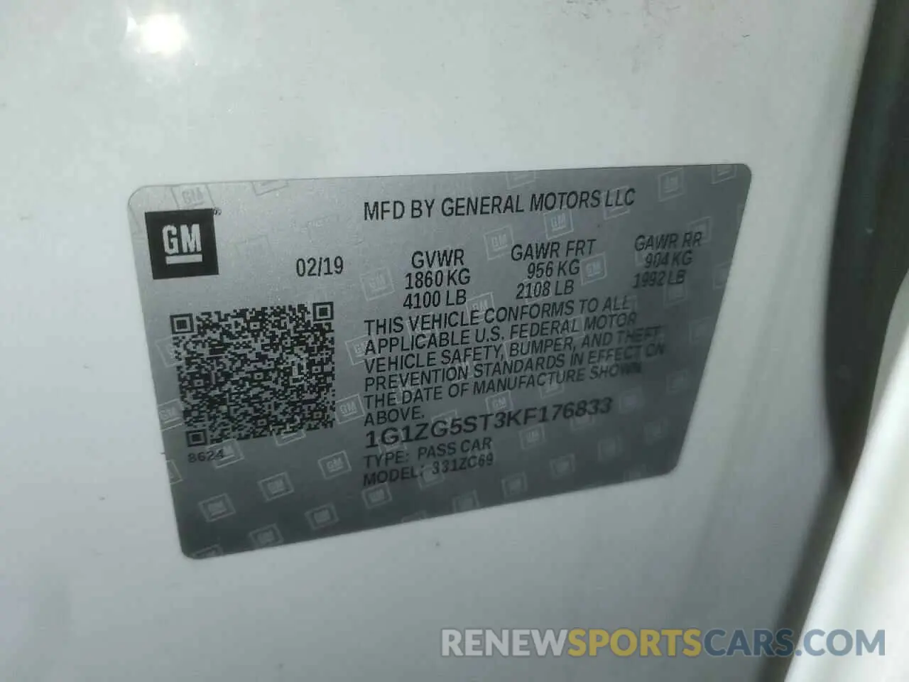 12 Photograph of a damaged car 1G1ZG5ST3KF176833 CHEVROLET MALIBU 2019