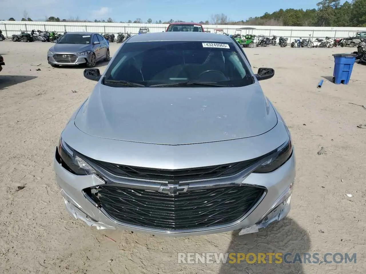 5 Photograph of a damaged car 1G1ZG5ST6KF199734 CHEVROLET MALIBU 2019