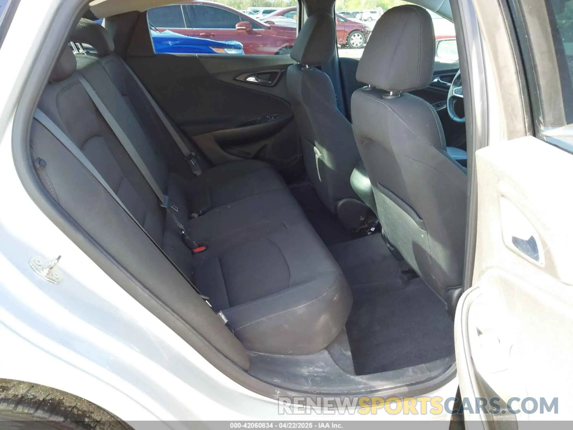 8 Фотография поврежденного автомобиля 1G1ZG5ST9KF225968 CHEVROLET MALIBU 2019