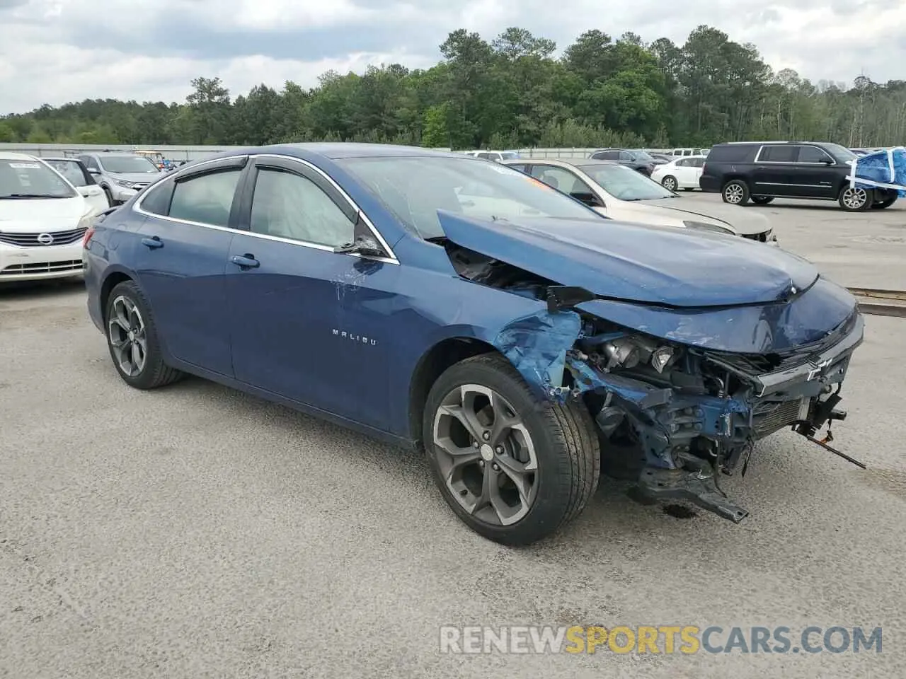 4 Photograph of a damaged car 1G1ZG5STXKF171354 CHEVROLET MALIBU 2019