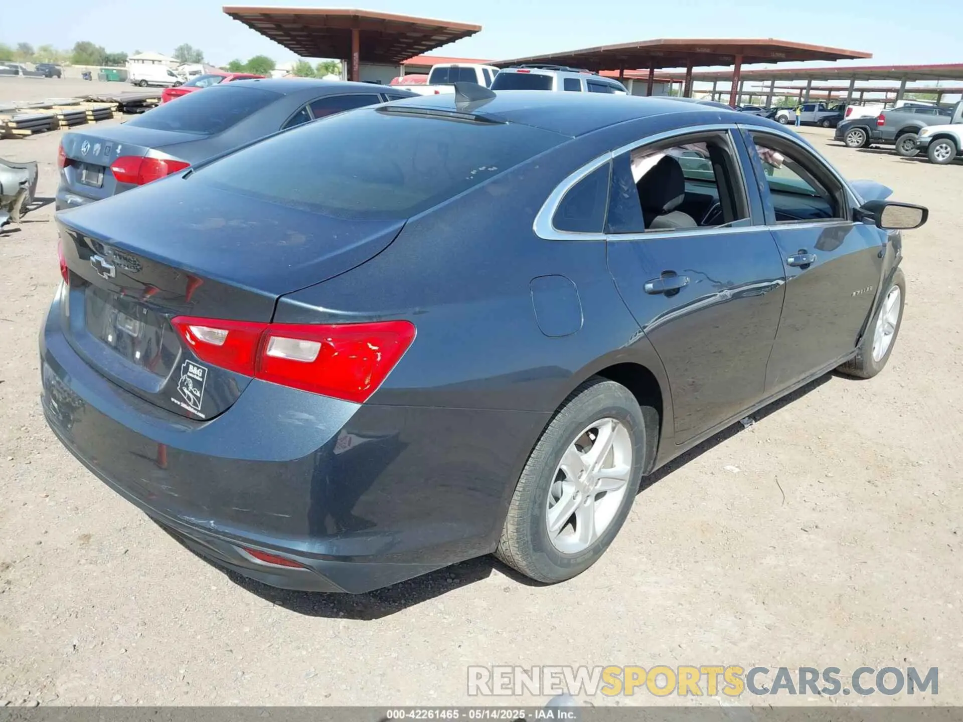4 Фотография поврежденного автомобиля 1G1ZB5ST1LF035923 CHEVROLET MALIBU 2020