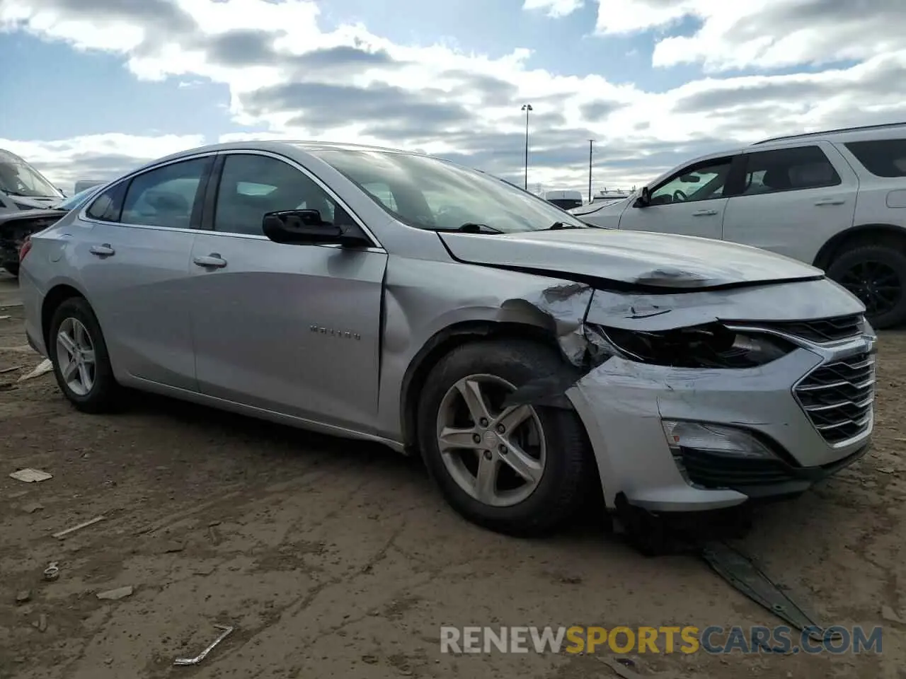 4 Фотография поврежденного автомобиля 1G1ZB5ST2LF013123 CHEVROLET MALIBU 2020