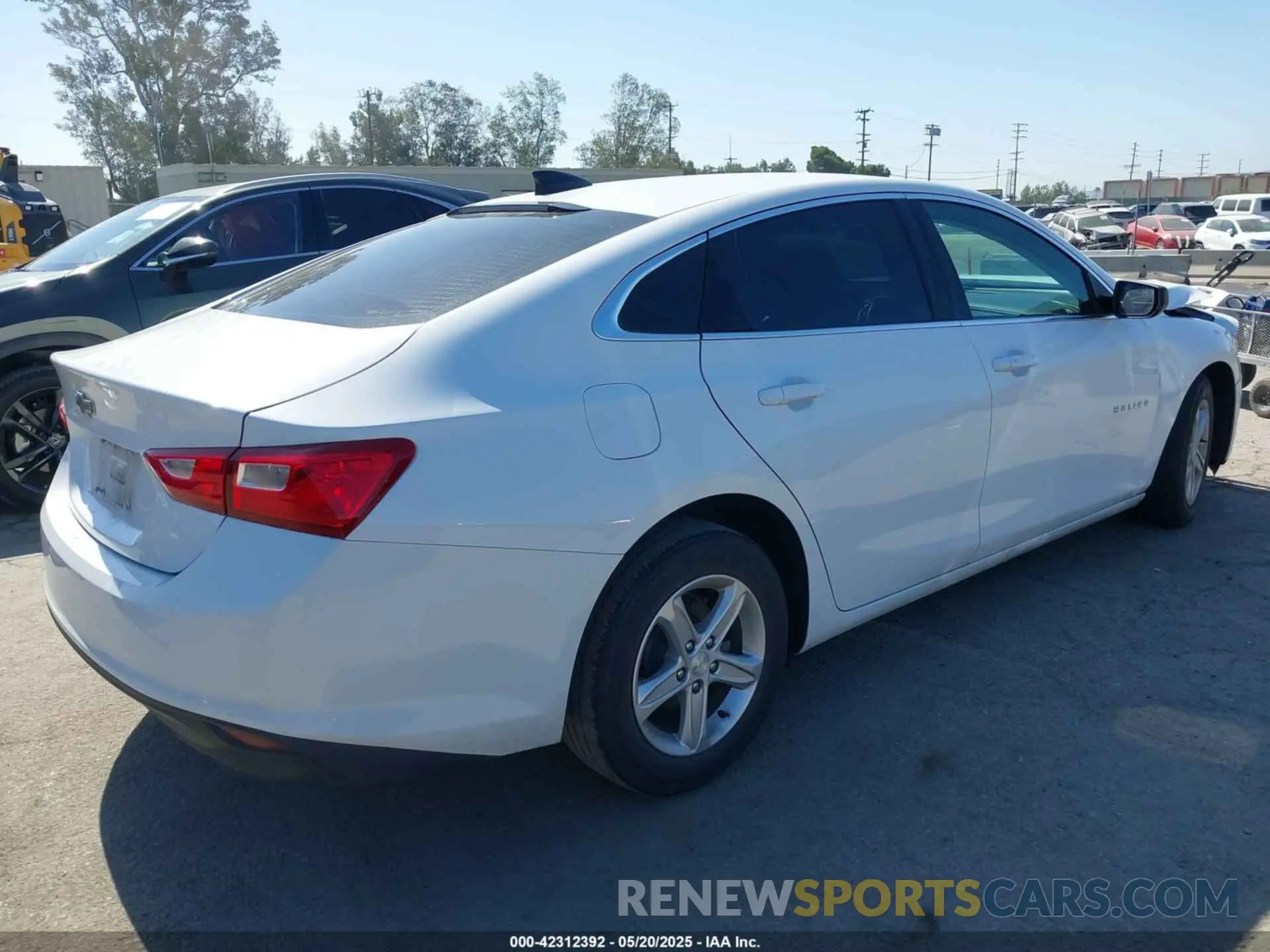 4 Photograph of a damaged car 1G1ZB5ST2LF157626 CHEVROLET MALIBU 2020
