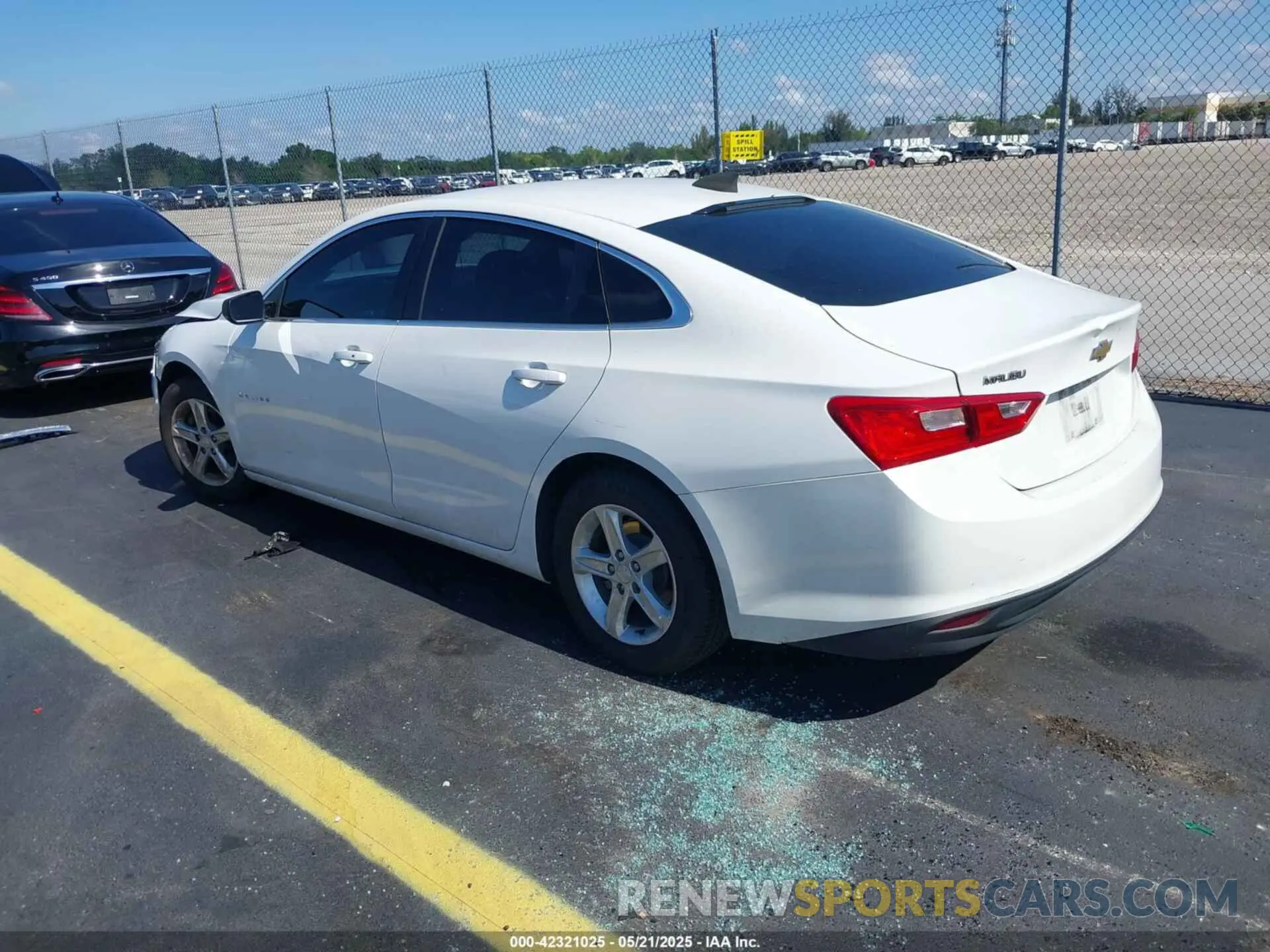 3 Photograph of a damaged car 1G1ZB5ST5LF117072 CHEVROLET MALIBU 2020