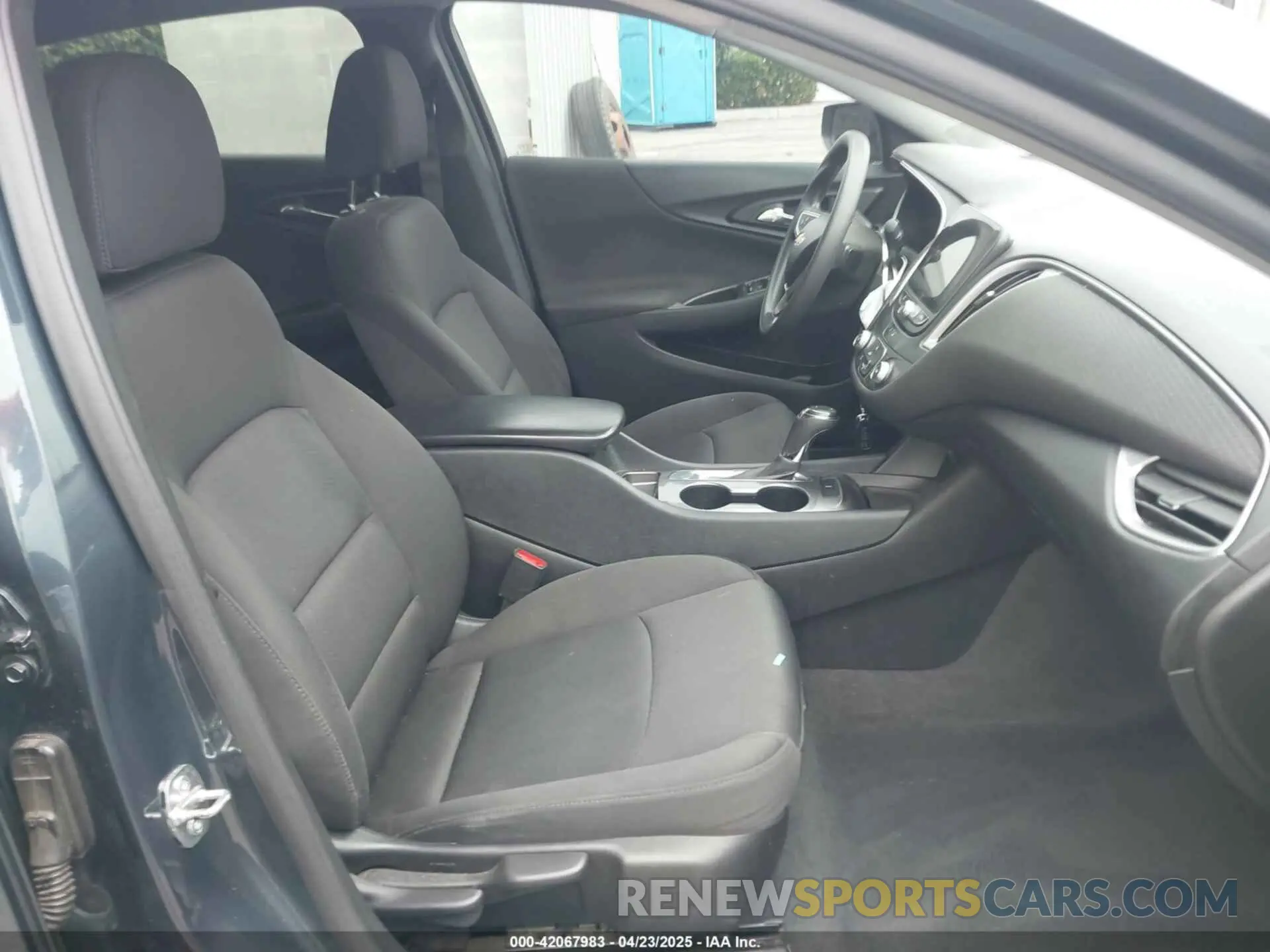 5 Photograph of a damaged car 1G1ZB5ST6LF026134 CHEVROLET MALIBU 2020