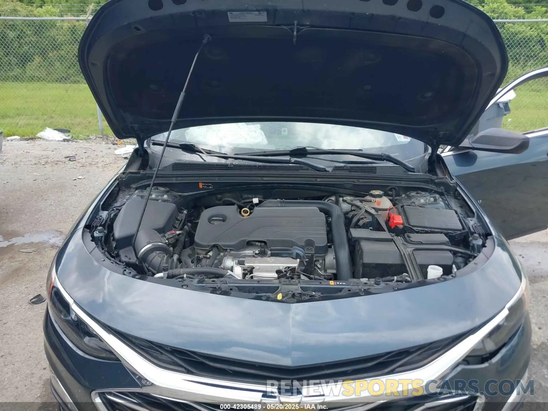 10 Фотография поврежденного автомобиля 1G1ZB5ST8LF154021 CHEVROLET MALIBU 2020