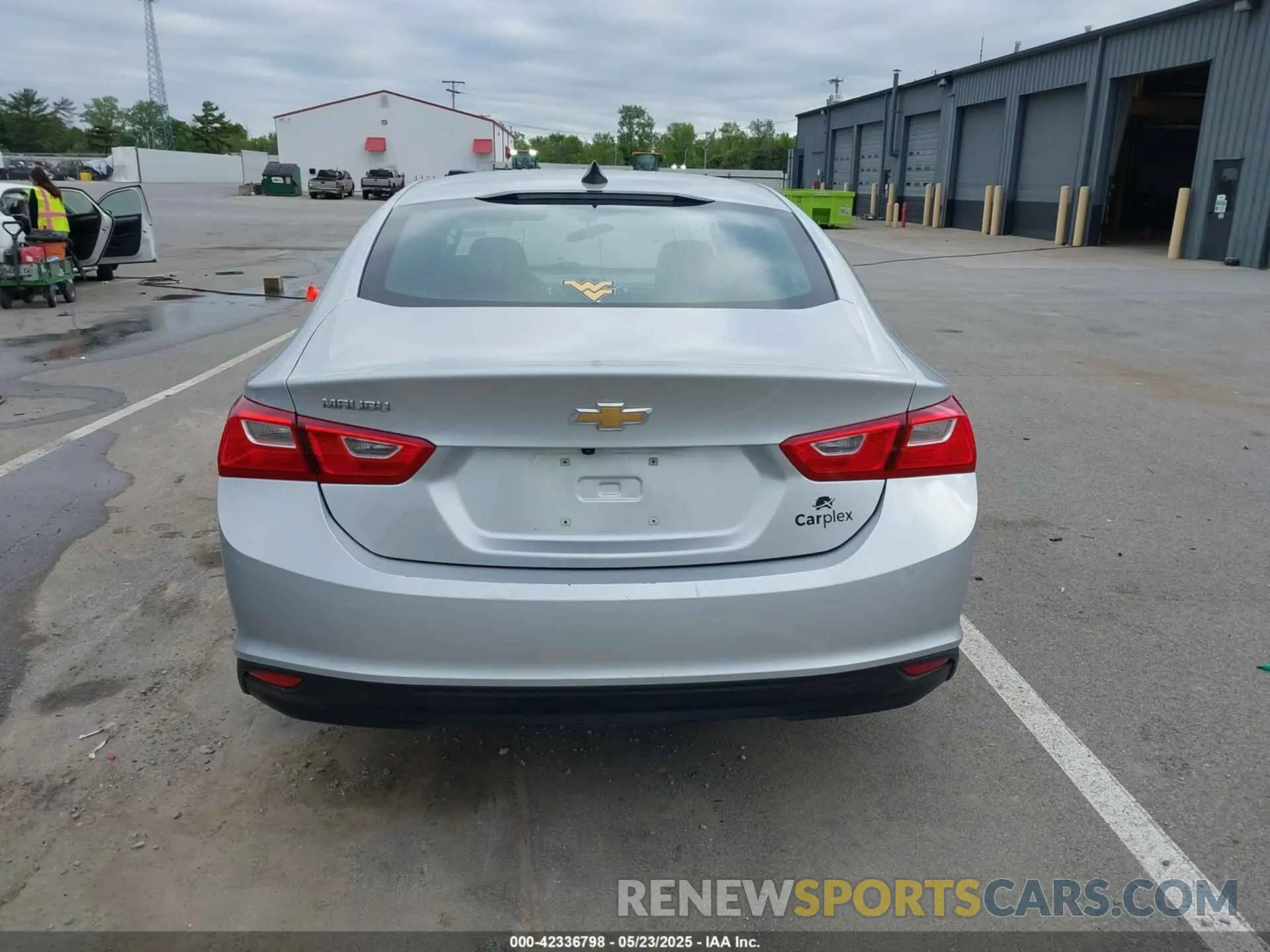 16 Photograph of a damaged car 1G1ZB5STXLF128892 CHEVROLET MALIBU 2020