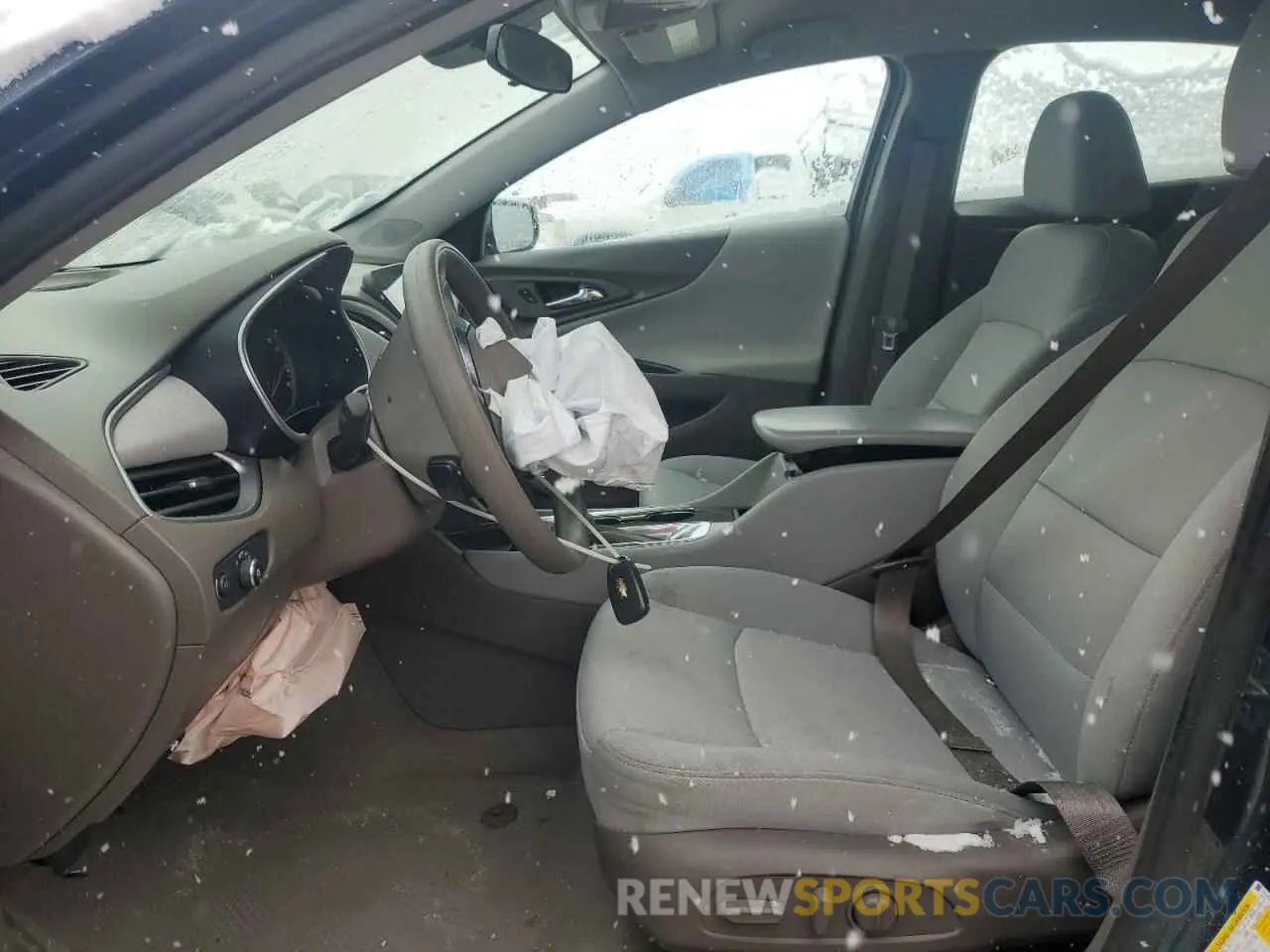 7 Photograph of a damaged car 1G1ZC5ST0LF155905 CHEVROLET MALIBU 2020
