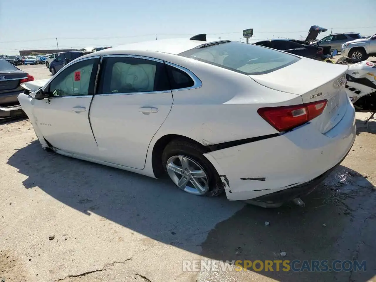 2 Photograph of a damaged car 1G1ZC5ST1LF146338 CHEVROLET MALIBU 2020
