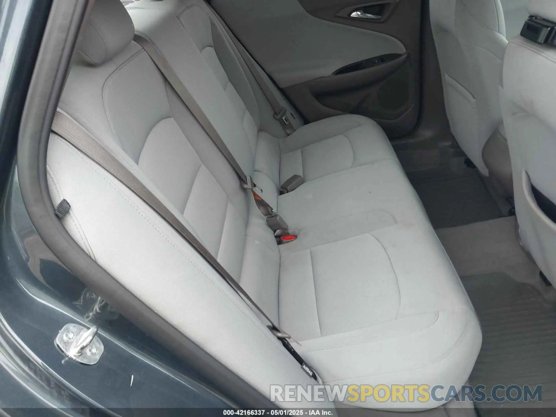 8 Фотография поврежденного автомобиля 1G1ZC5ST2LF079927 CHEVROLET MALIBU 2020