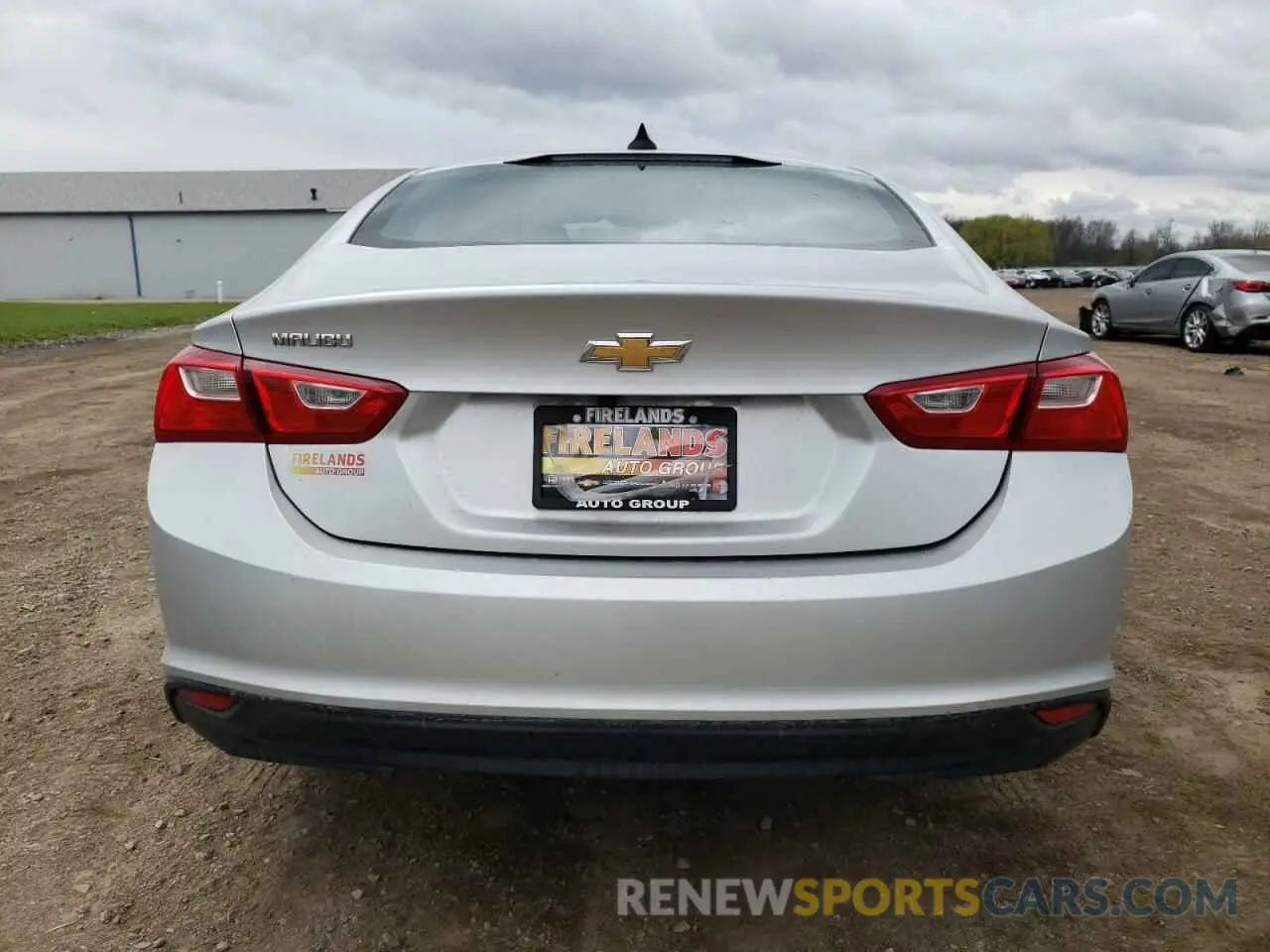 6 Фотография поврежденного автомобиля 1G1ZC5ST2LF111369 CHEVROLET MALIBU 2020