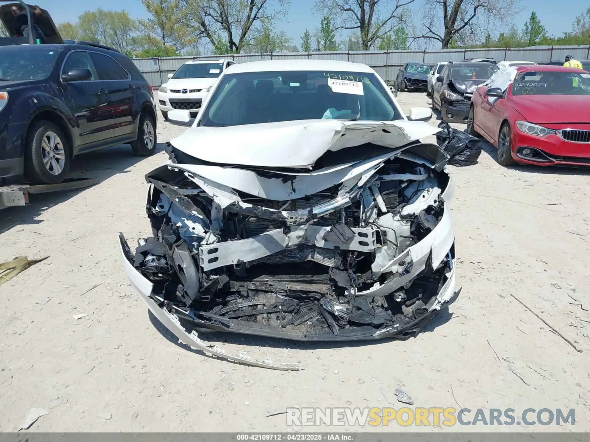 12 Photograph of a damaged car 1G1ZC5ST3LF047312 CHEVROLET MALIBU 2020