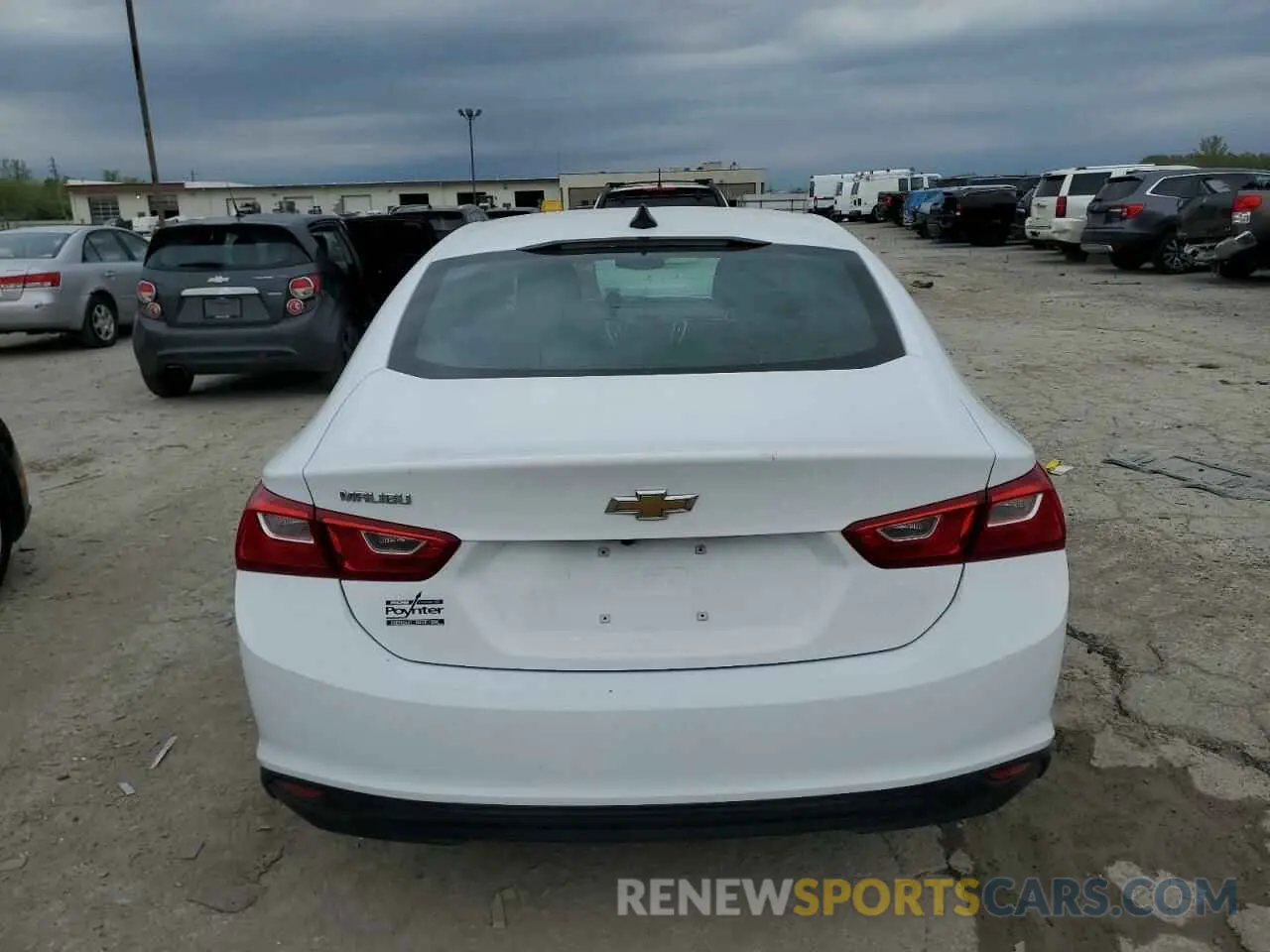 6 Photograph of a damaged car 1G1ZC5ST4LF080819 CHEVROLET MALIBU 2020