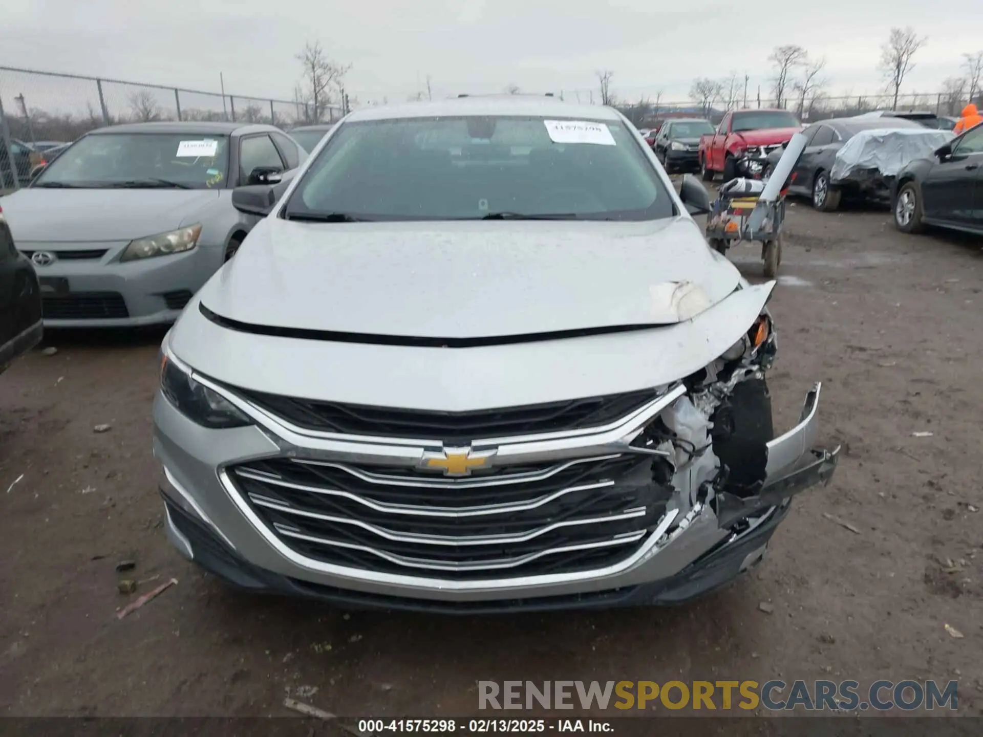 13 Photograph of a damaged car 1G1ZC5ST4LF154210 CHEVROLET MALIBU 2020