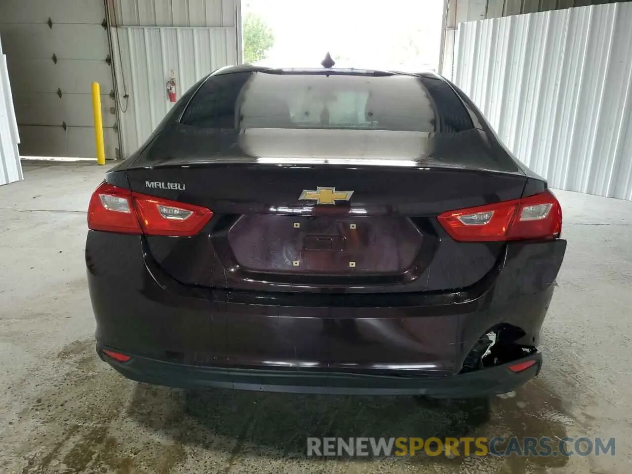 6 Photograph of a damaged car 1G1ZC5ST6LF076450 CHEVROLET MALIBU 2020