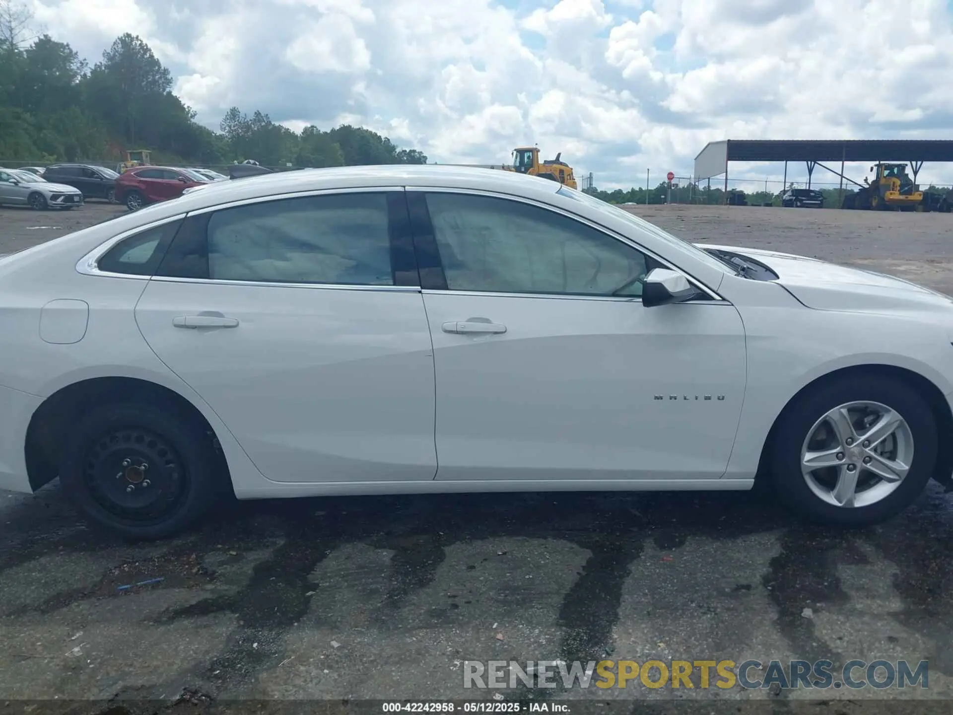 14 Фотография поврежденного автомобиля 1G1ZC5ST6LF158081 CHEVROLET MALIBU 2020