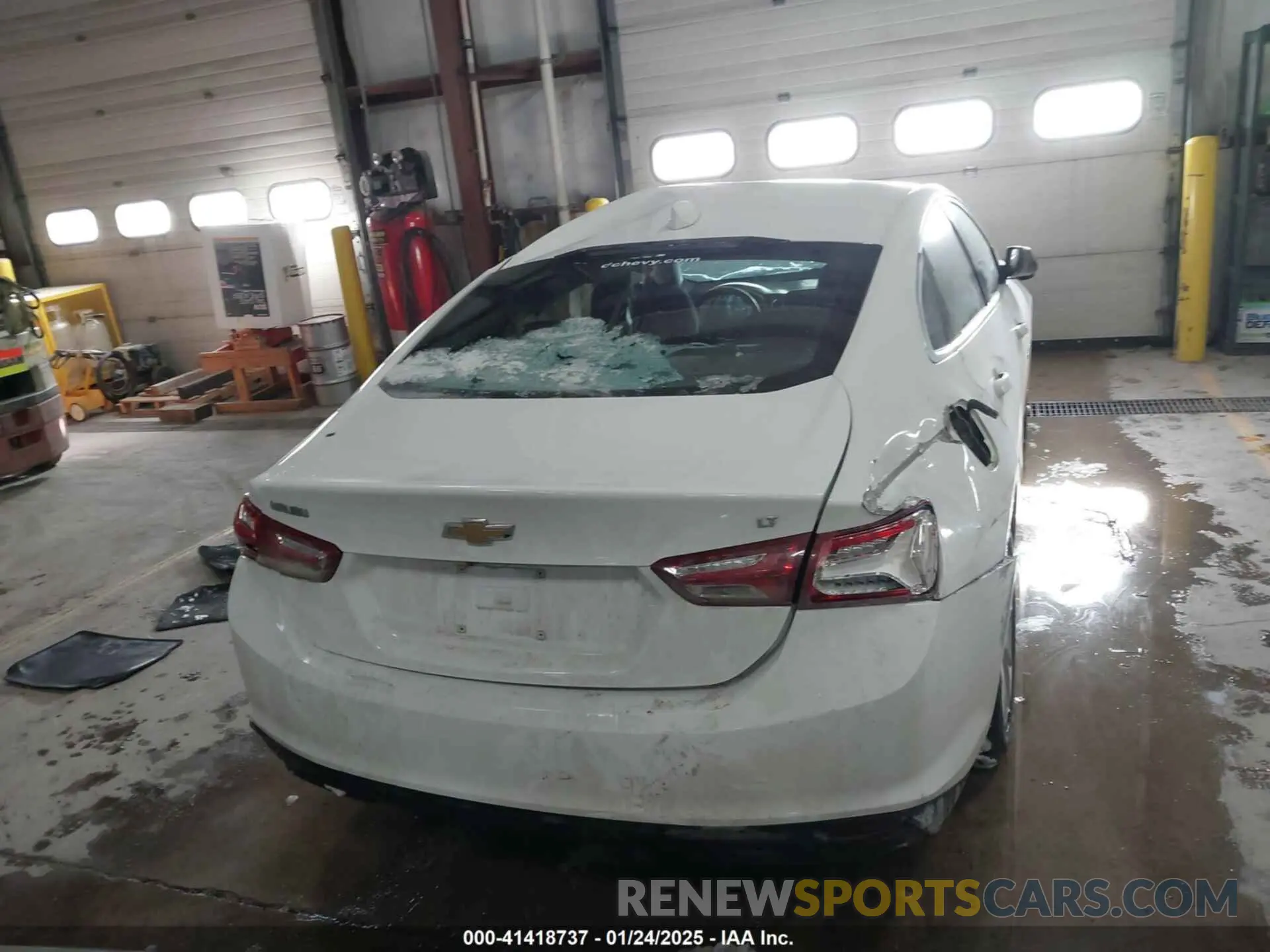 16 Photograph of a damaged car 1G1ZD5ST0LF077400 CHEVROLET MALIBU 2020