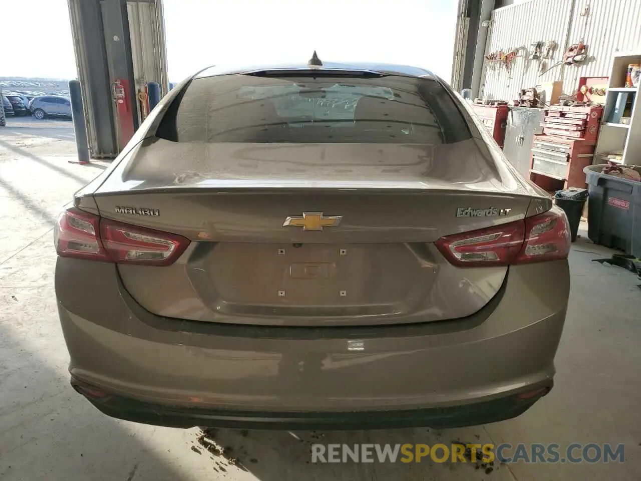 6 Фотография поврежденного автомобиля 1G1ZD5ST0LF101422 CHEVROLET MALIBU 2020