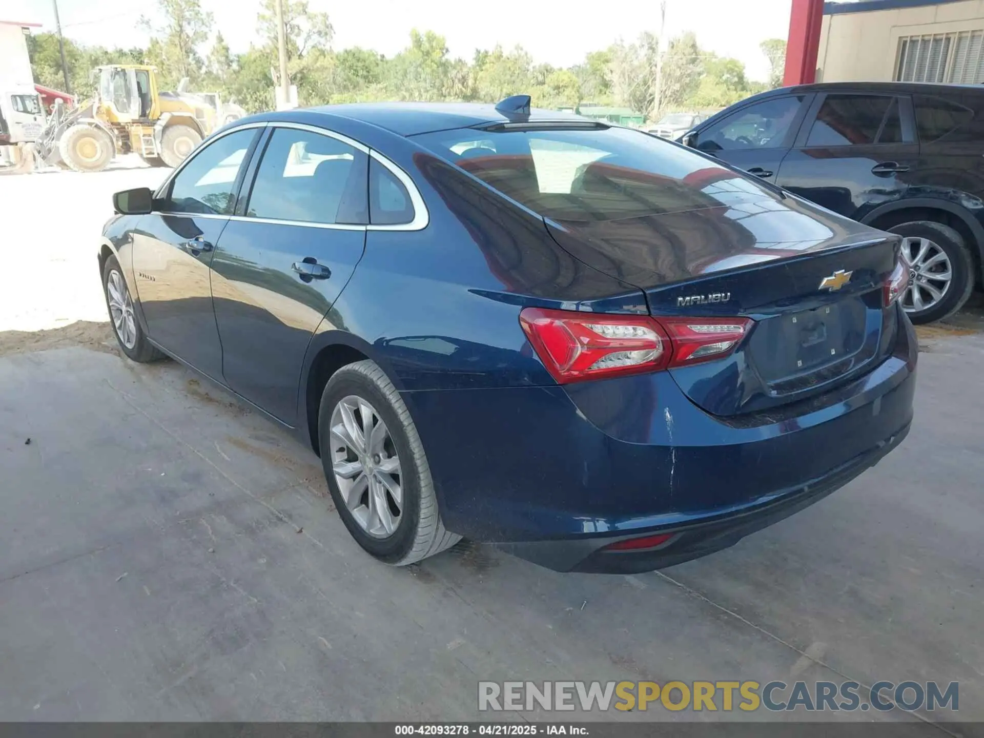 3 Photograph of a damaged car 1G1ZD5ST0LF102540 CHEVROLET MALIBU 2020