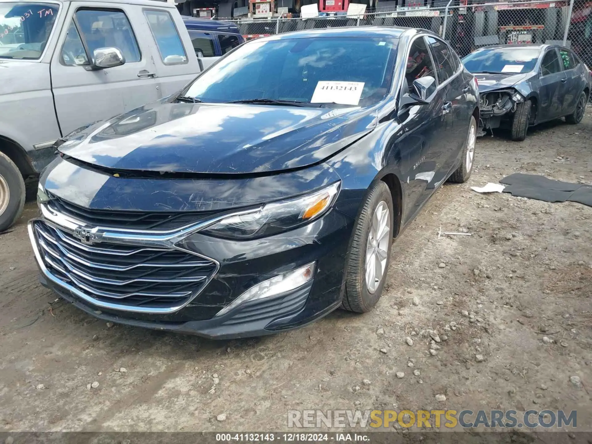 2 Фотография поврежденного автомобиля 1G1ZD5ST1LF061383 CHEVROLET MALIBU 2020