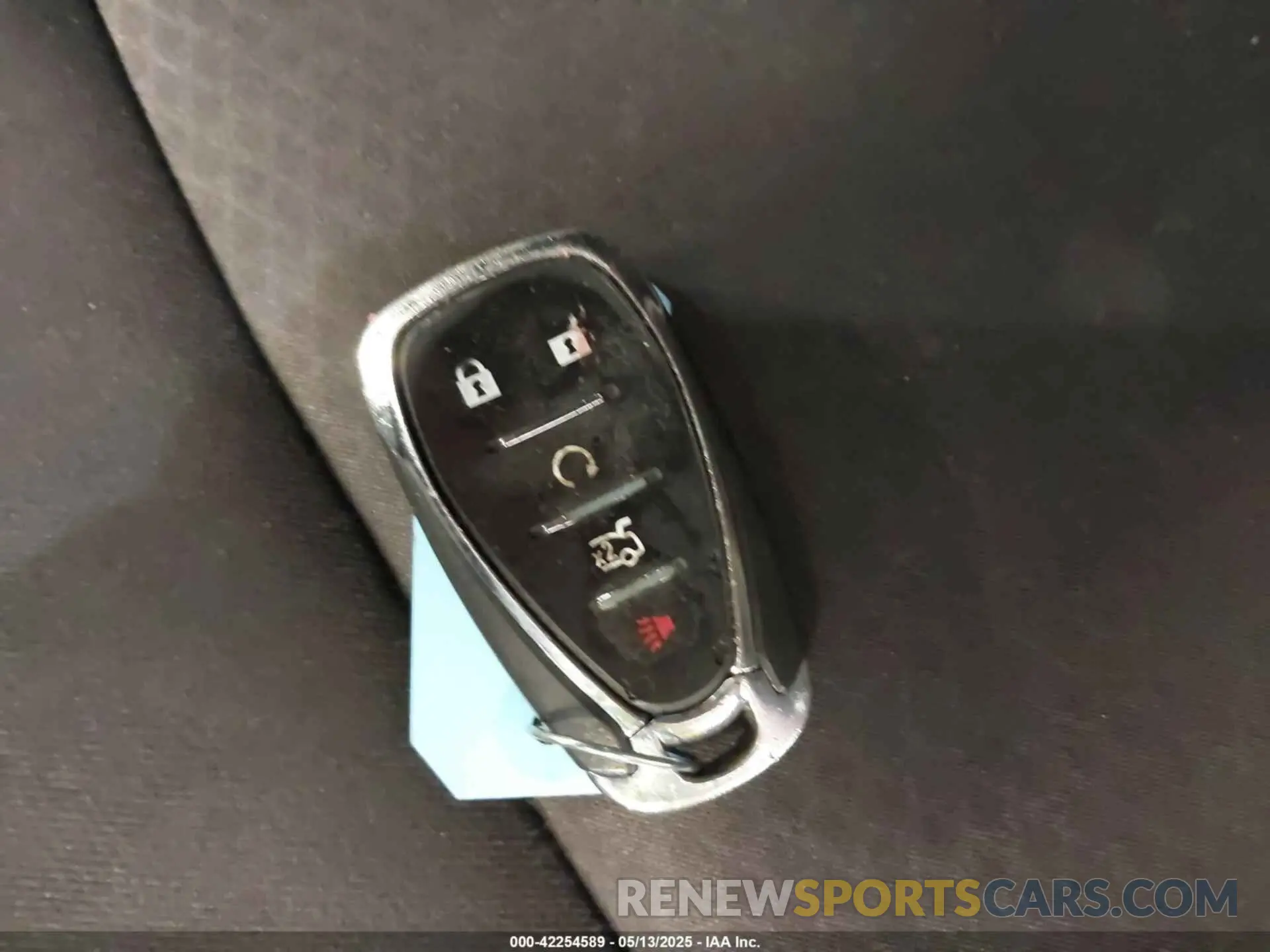 11 Photograph of a damaged car 1G1ZD5ST1LF069404 CHEVROLET MALIBU 2020