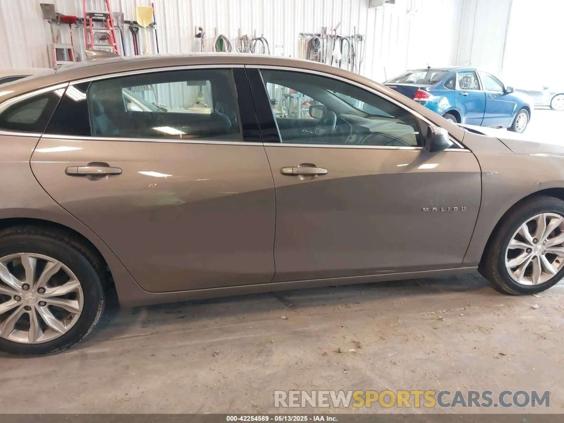 13 Photograph of a damaged car 1G1ZD5ST1LF069404 CHEVROLET MALIBU 2020