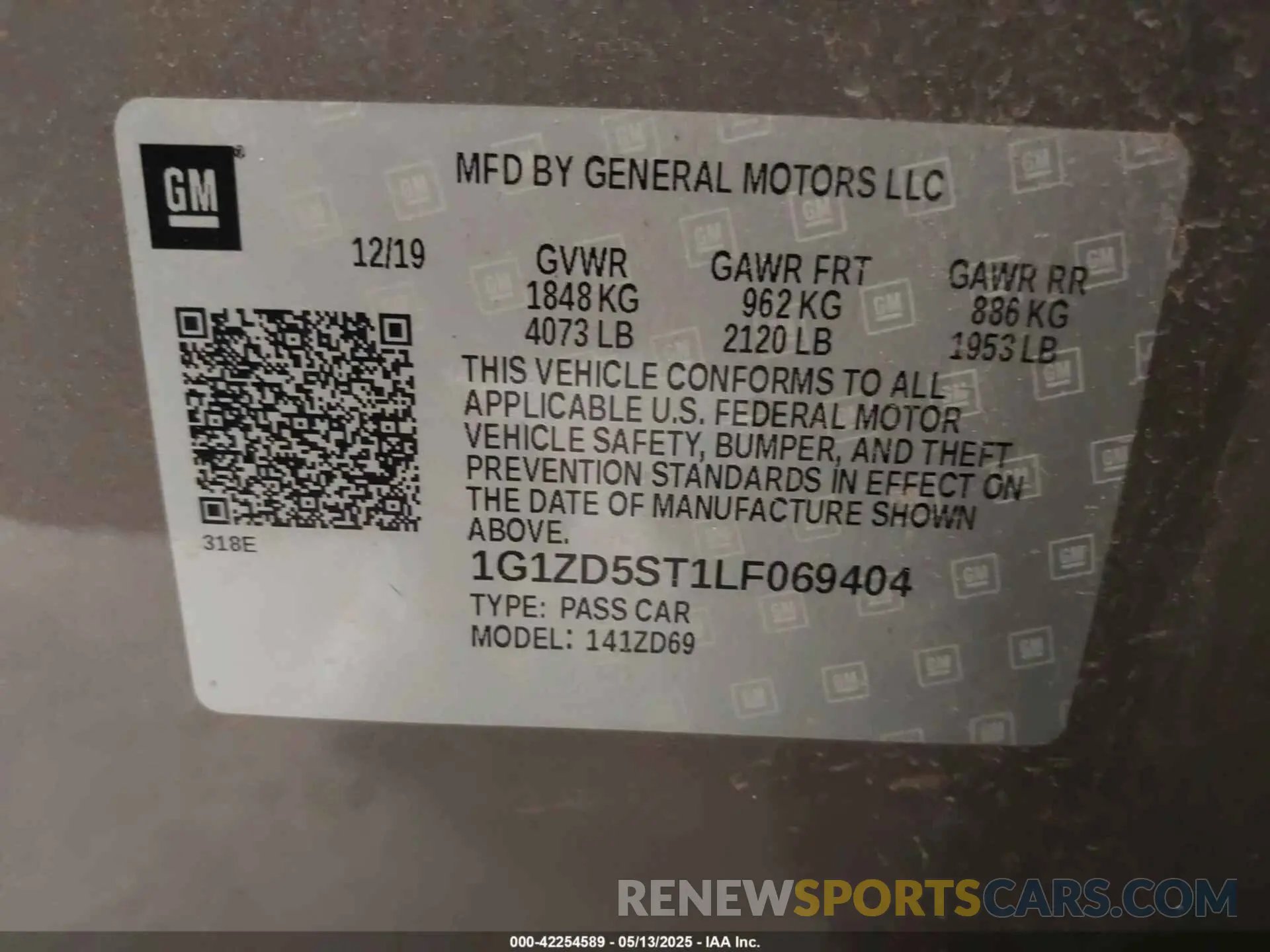 9 Photograph of a damaged car 1G1ZD5ST1LF069404 CHEVROLET MALIBU 2020